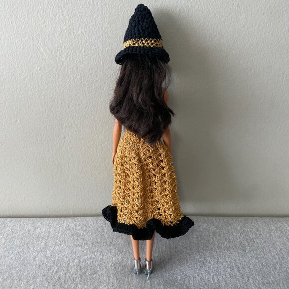 Handmade Crochet Halloween Black Gold Witch Outfit for 29cm Doll 2-Piece Set - Picture 6 of 12